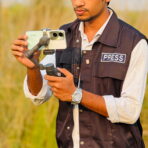 PRESS Vest – Professional Journalist & Stylish Winter Field Vest - Image 2